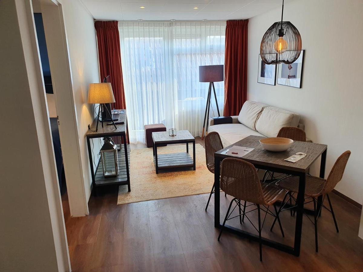 Badhotel Bruin Vlieland Extérieur photo