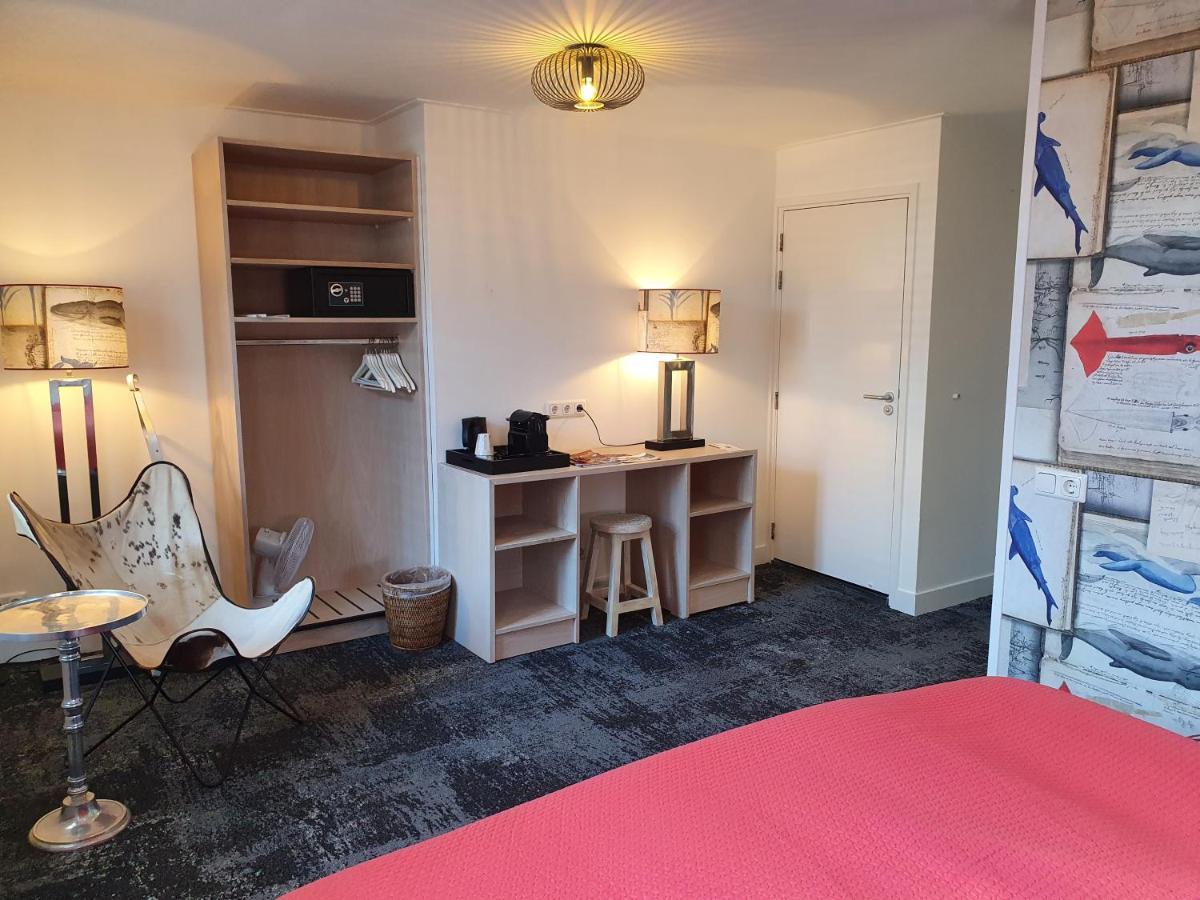 Badhotel Bruin Vlieland Extérieur photo