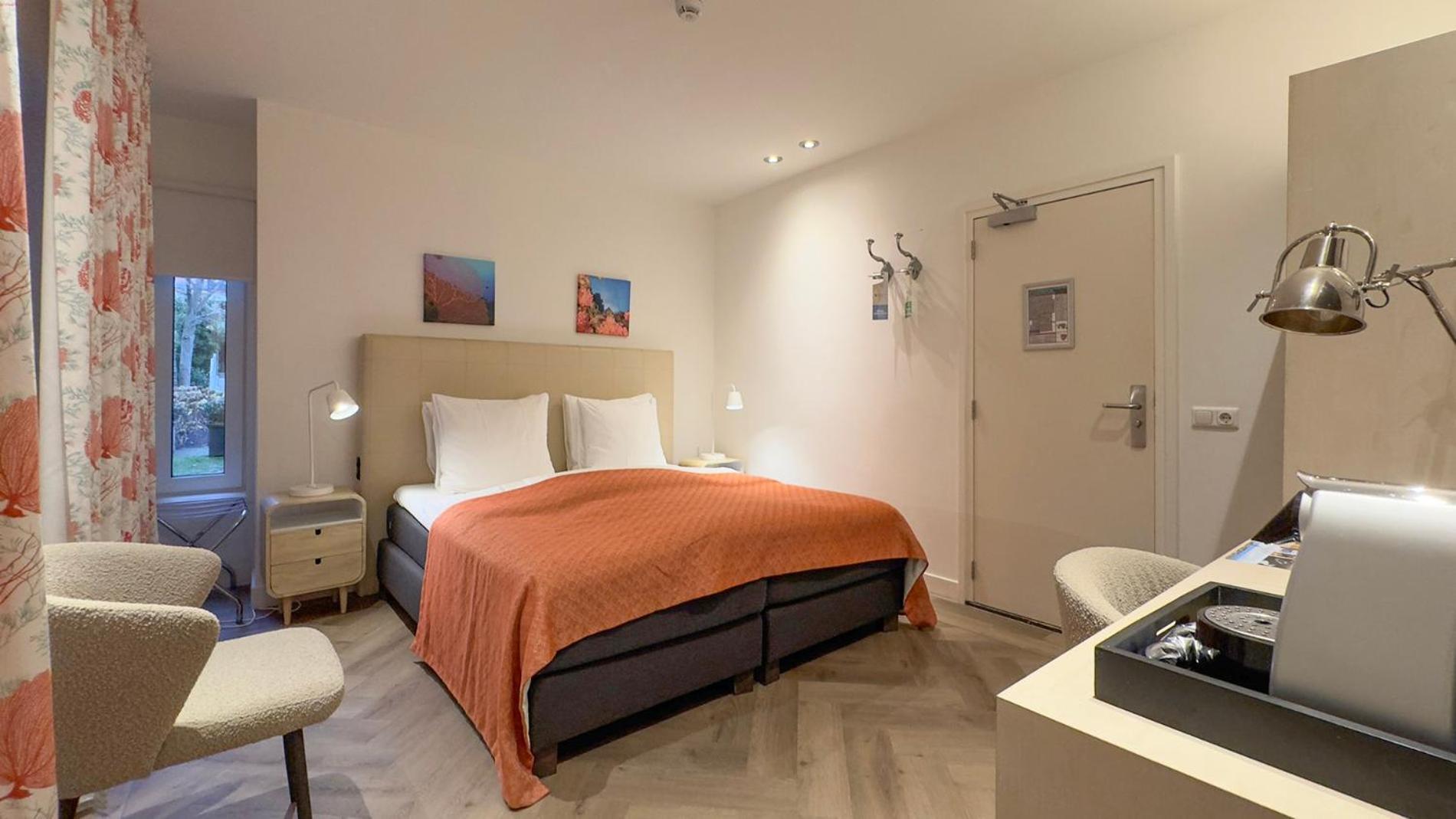 Badhotel Bruin Vlieland Extérieur photo