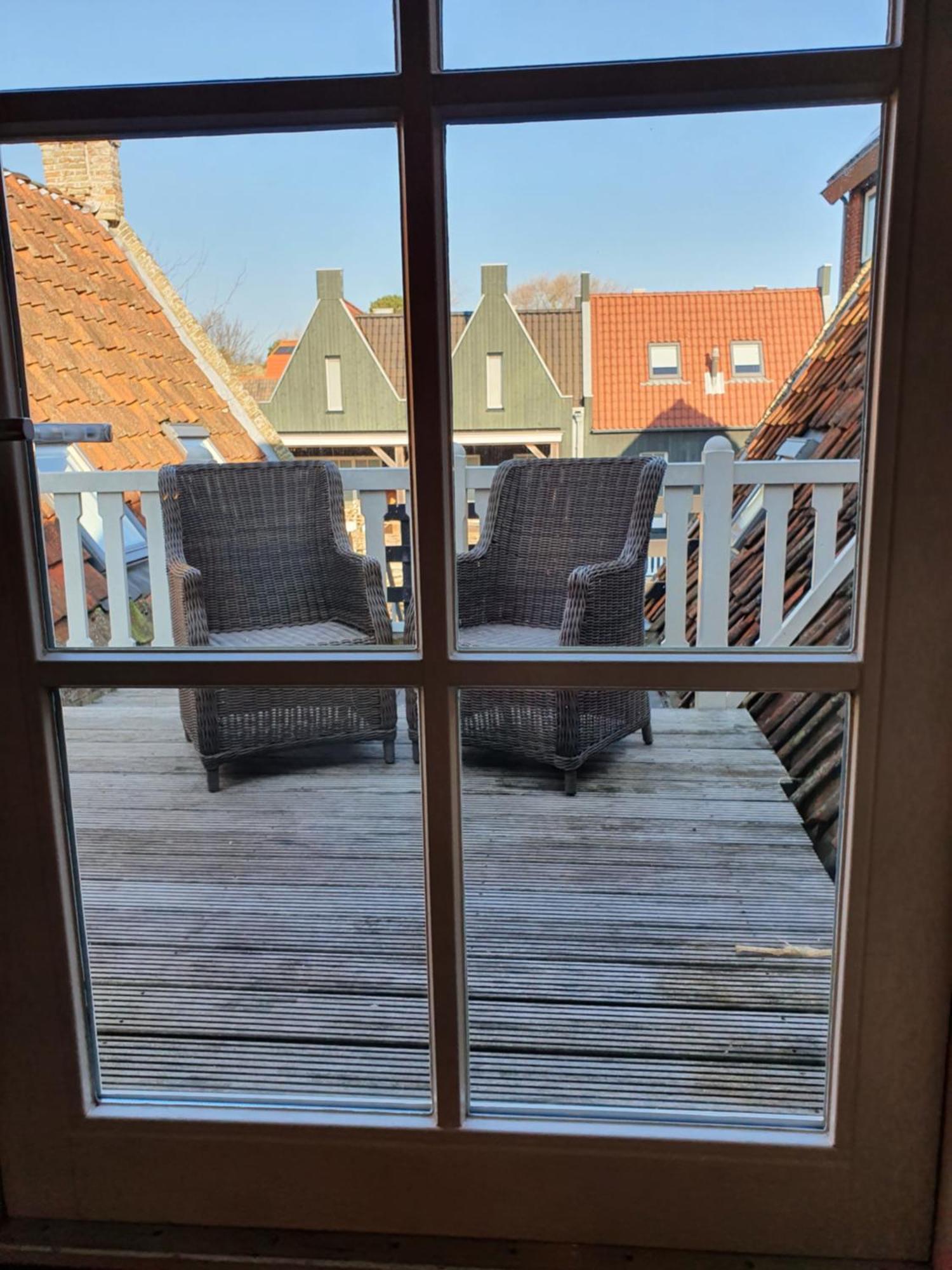 Badhotel Bruin Vlieland Extérieur photo